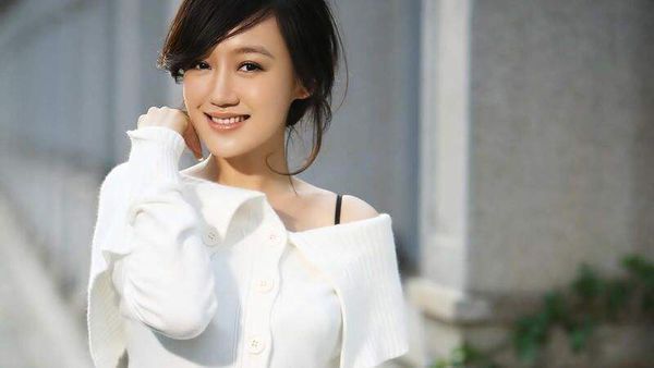 薛佳凝愛情公寓里演誰？深度解析角色混淆的真相與她的熒幕經(jīng)典
