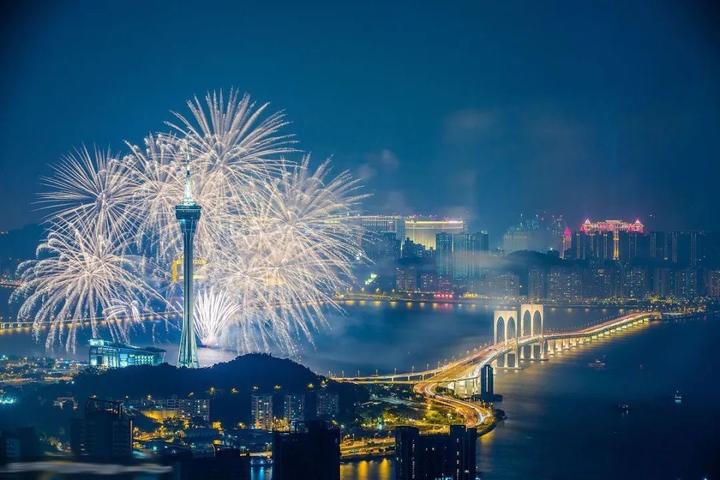 新澳門和香港天天免費謎語深度解析:探秘其文化魅力與解謎技巧全攻略