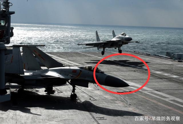 深度聚焦:殲15艦載機起降全攻略與核心技術解析