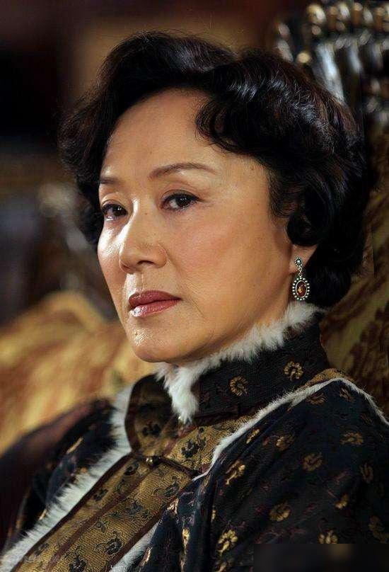 深度解析：探尋中國(guó)大陸女演員全部名單圖片背后的行業(yè)全景與價(jià)值