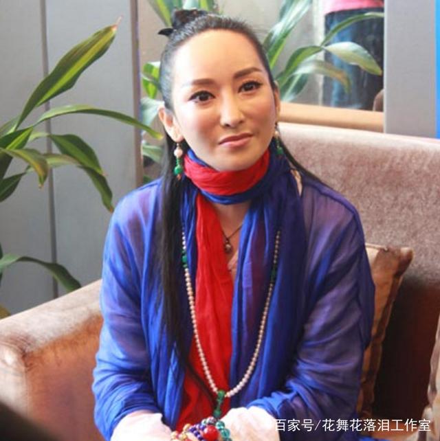 薩頂頂有女兒嗎:一場關于藝術家私域的特寫訪談與信息多元勾勒