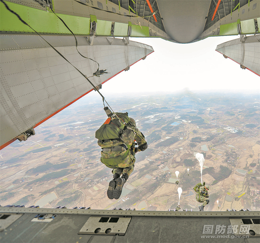 權(quán)威解讀：武漢空降15軍最新消息及其在國(guó)家安全中的定位
