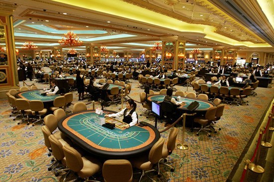 濠江舊影:2005年澳門天天開好彩票結(jié)果背后的民間故事