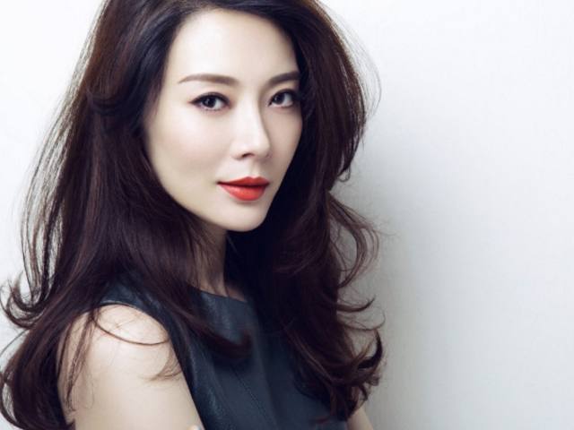 深度解析唐嫣個(gè)人資料家庭背景:從上海弄堂走出的熒幕女神成長(zhǎng)軌跡